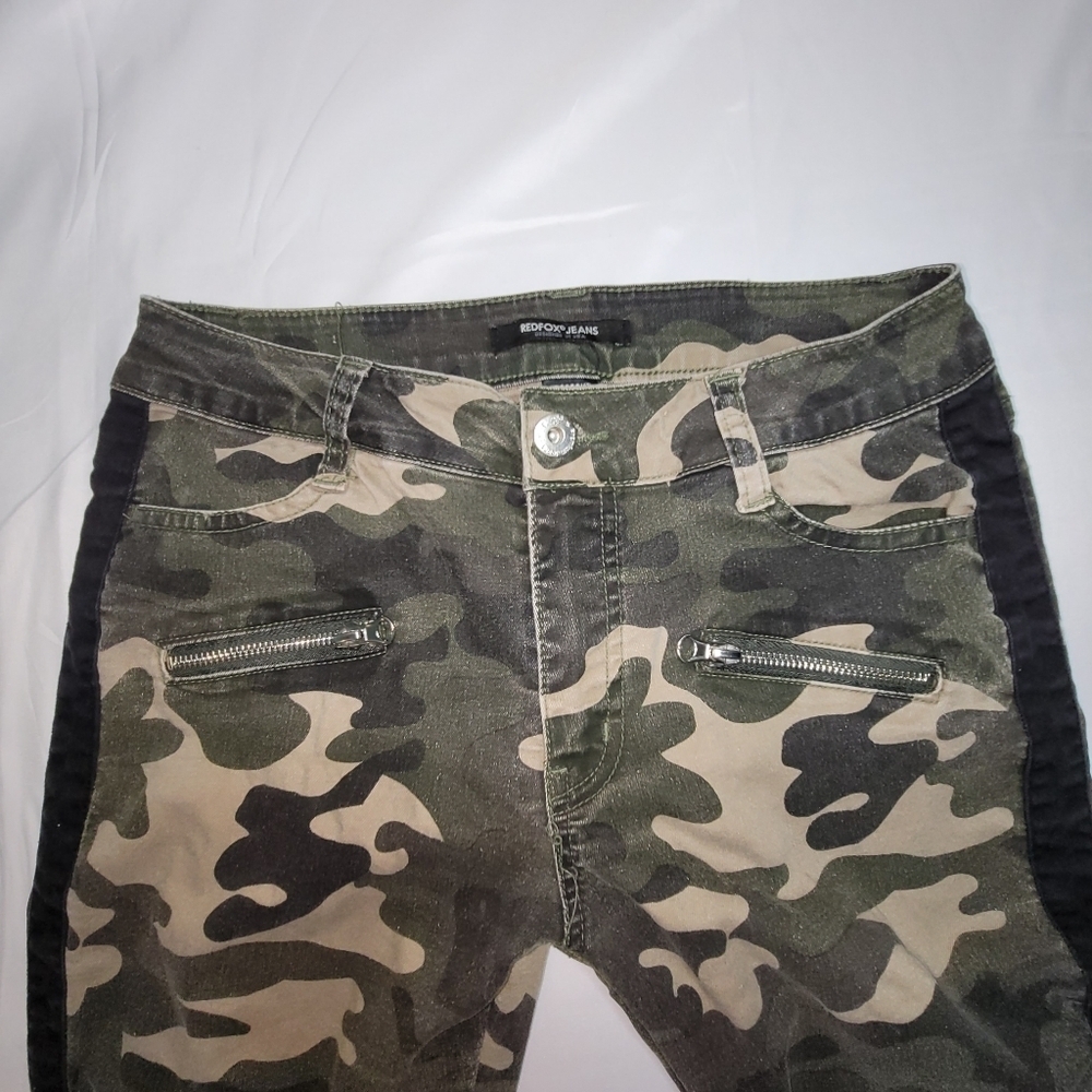 Redfox Jeans Stretch Camo Skinny Jeans Women's Size Medium - Picture 3 of 14
